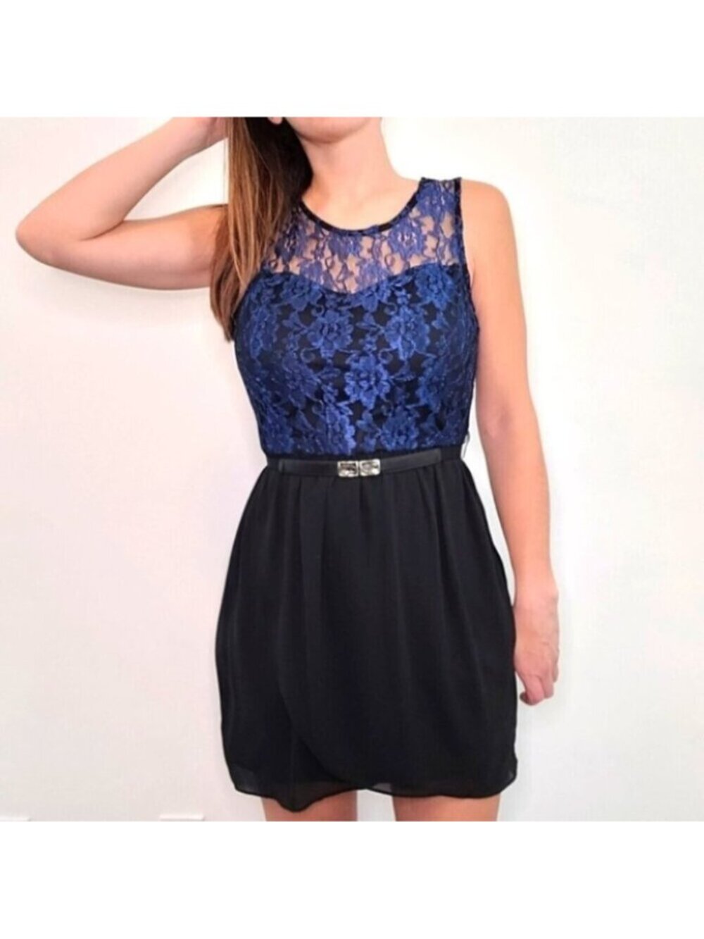 💘IZ Byer Black and Sapphire Blue Floral Lace Bodice Wrap Skirt Dress Size 9